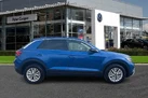 2023-volkswagen-t-roc-15-tsi-life-dsg-small-34