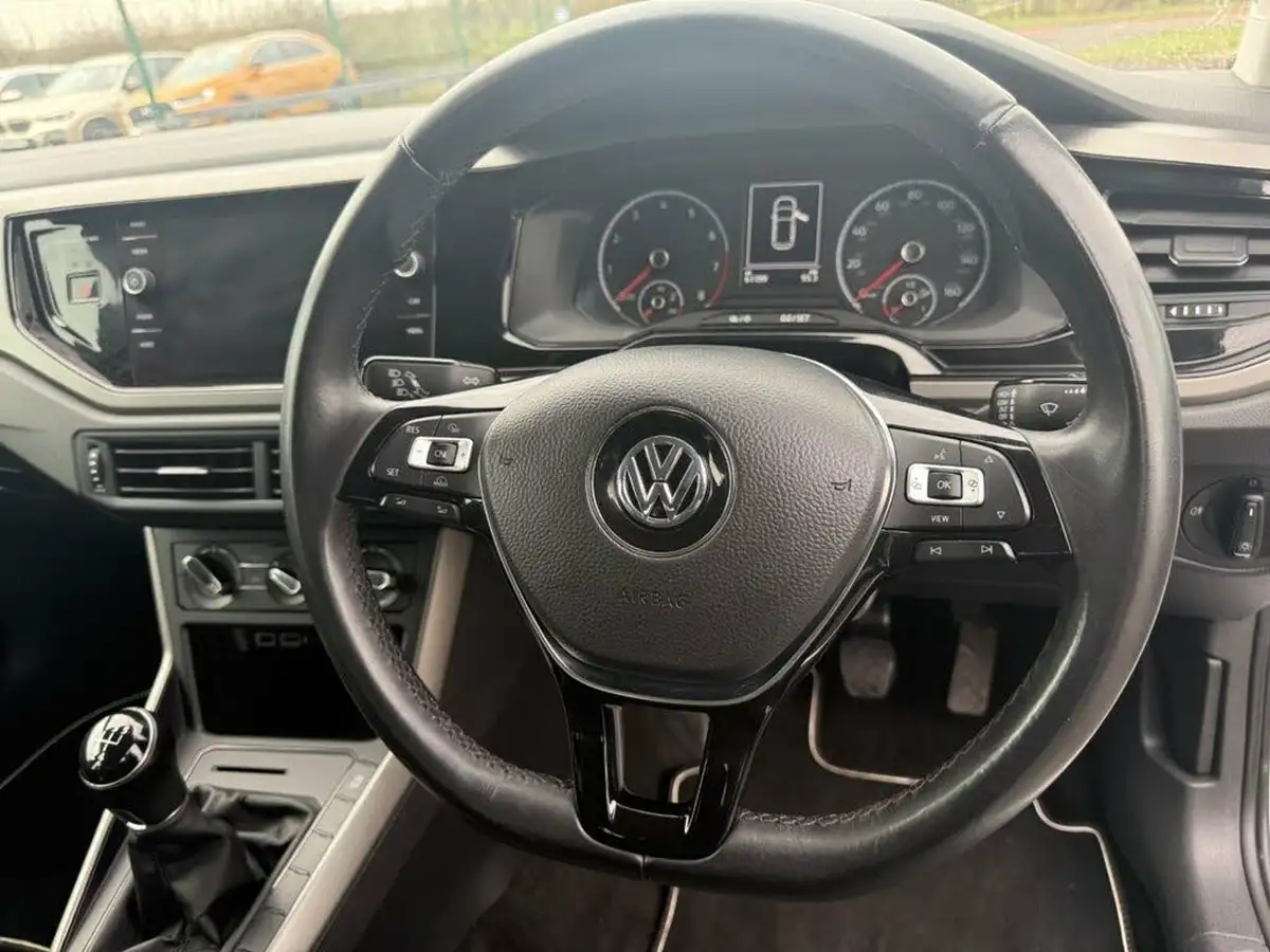 2019-volkswagen-polo-10-tsi-se-tech-edition-big-10