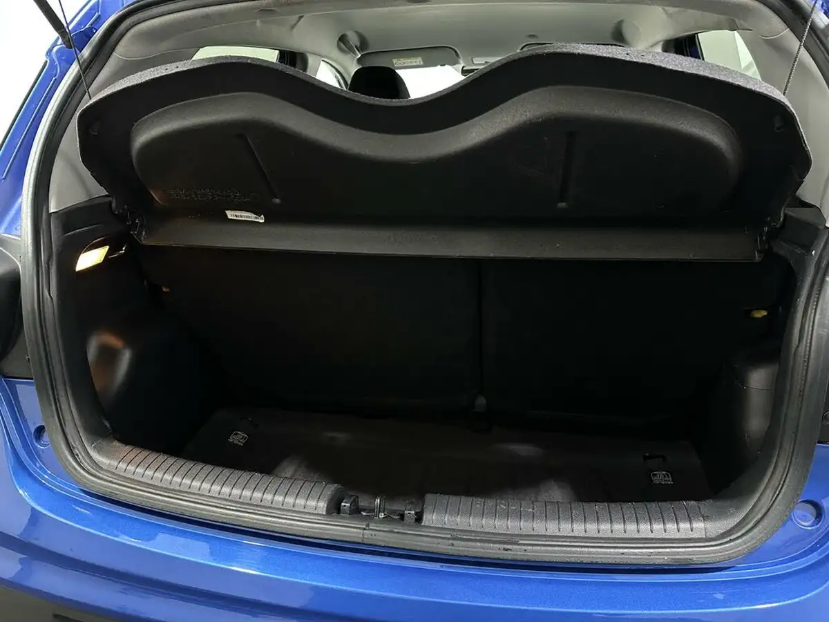 2019-hyundai-i10-10-play-big-41