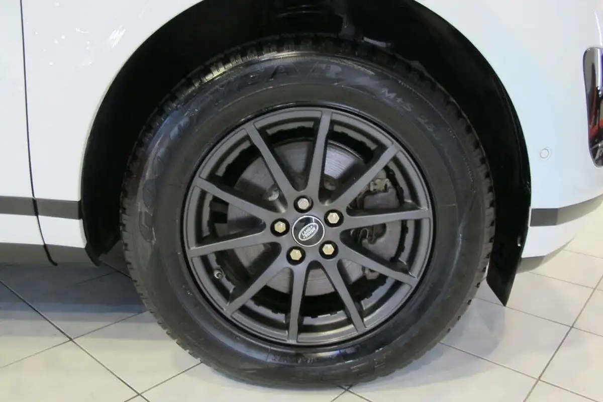 2021-land-rover-range-rover-evoque-20-d165-big-40