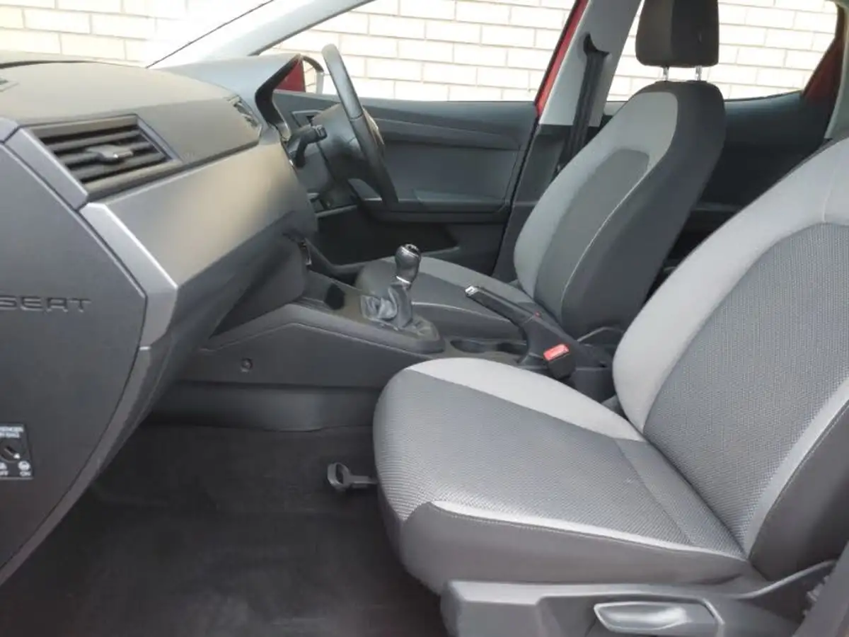 2019-seat-ibiza-10-mpi-se-technology-ss-big-4