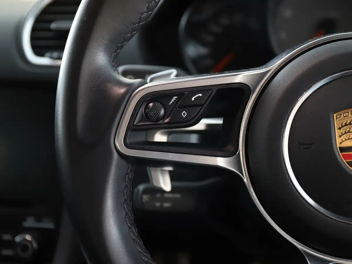 2020-porsche-cayman-718-25-cayman-s-pdk-big-40