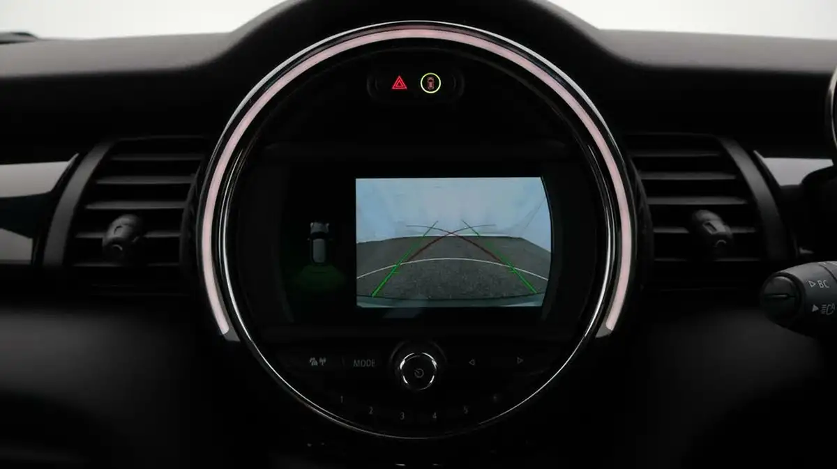 2020-mini-cooper-e-cooper-s-2-big-26