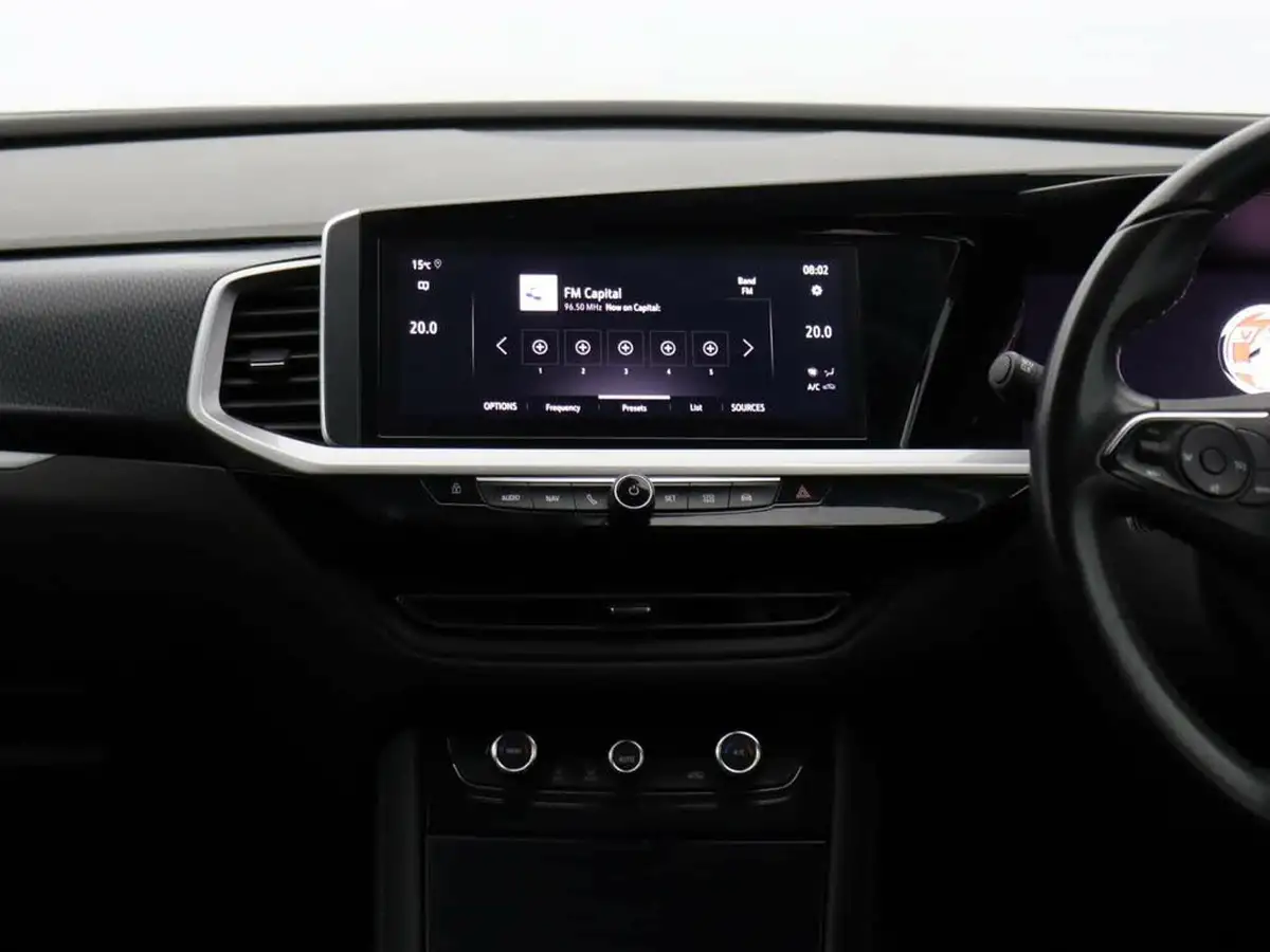 2023-vauxhall-grandland-12-gs-130ps-big-6