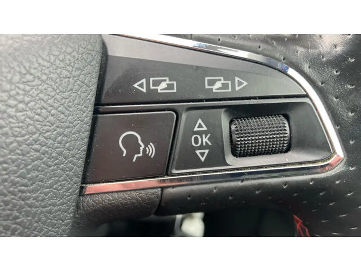 2016-seat-leon-14-fr-tech-pack-ecotsi-hatchback-5d-1395cc-big-22