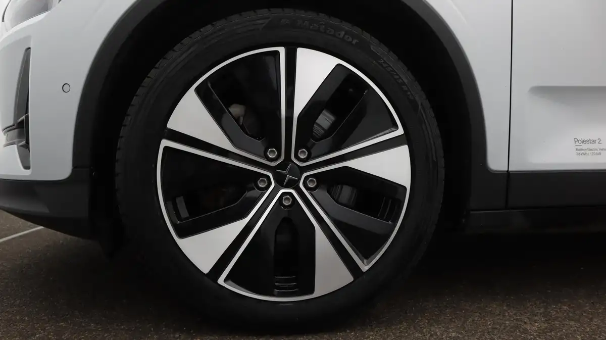 2023-polestar-polestar-2-e-ps2-165kw-standard-single-hatchback-big-18