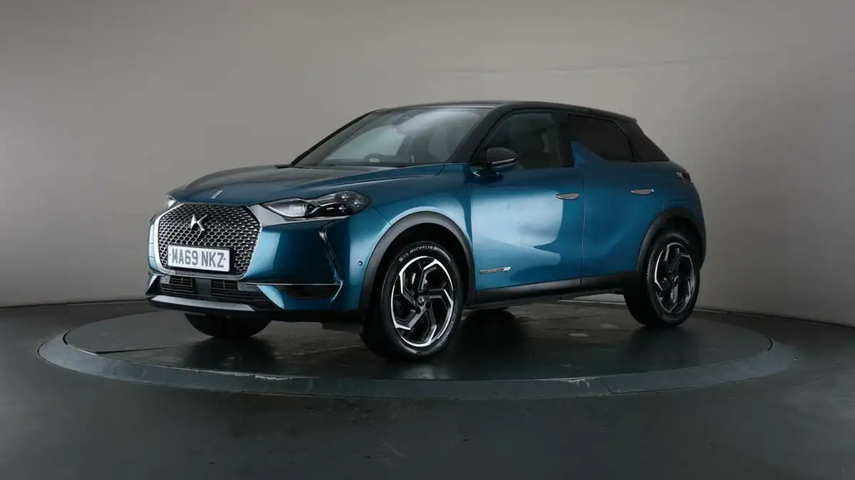 2019-ds-ds-3-crossback-12-puretech-ultra-prestige-155ps-big-3