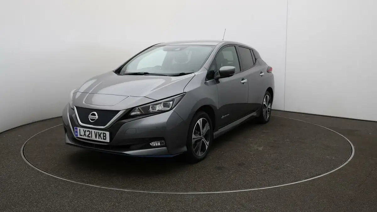2021-nissan-leaf-e-e-tekna-big-29