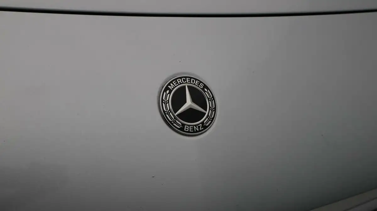 2020-mercedes-benz-a-class-13-a200-amg-line-hatchback-5d-7g-dct-big-20