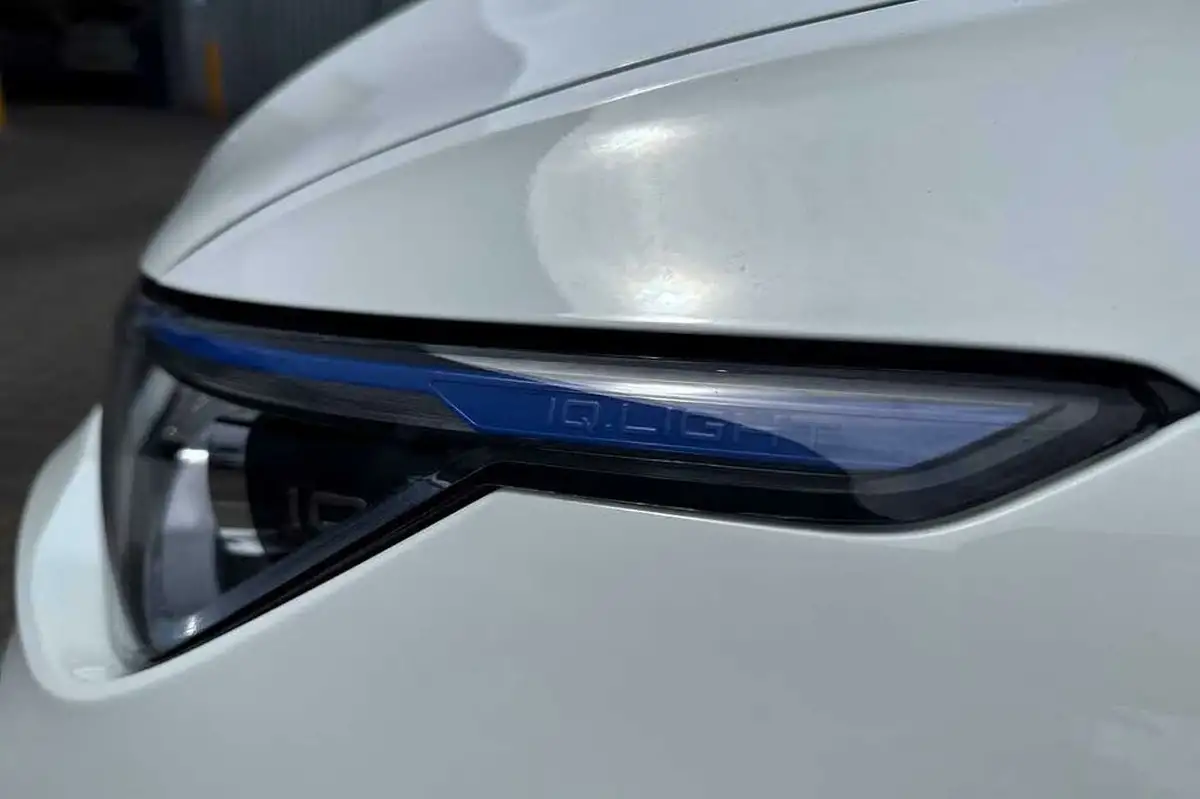 2021-volkswagen-golf-14-tsi-gte-big-24