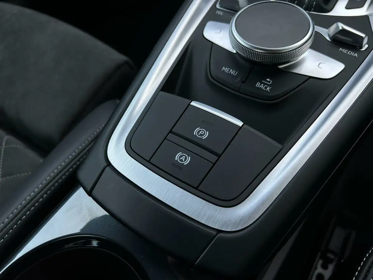 2023-audi-tt-coupe-20-40-tfsi-black-edition-big-19