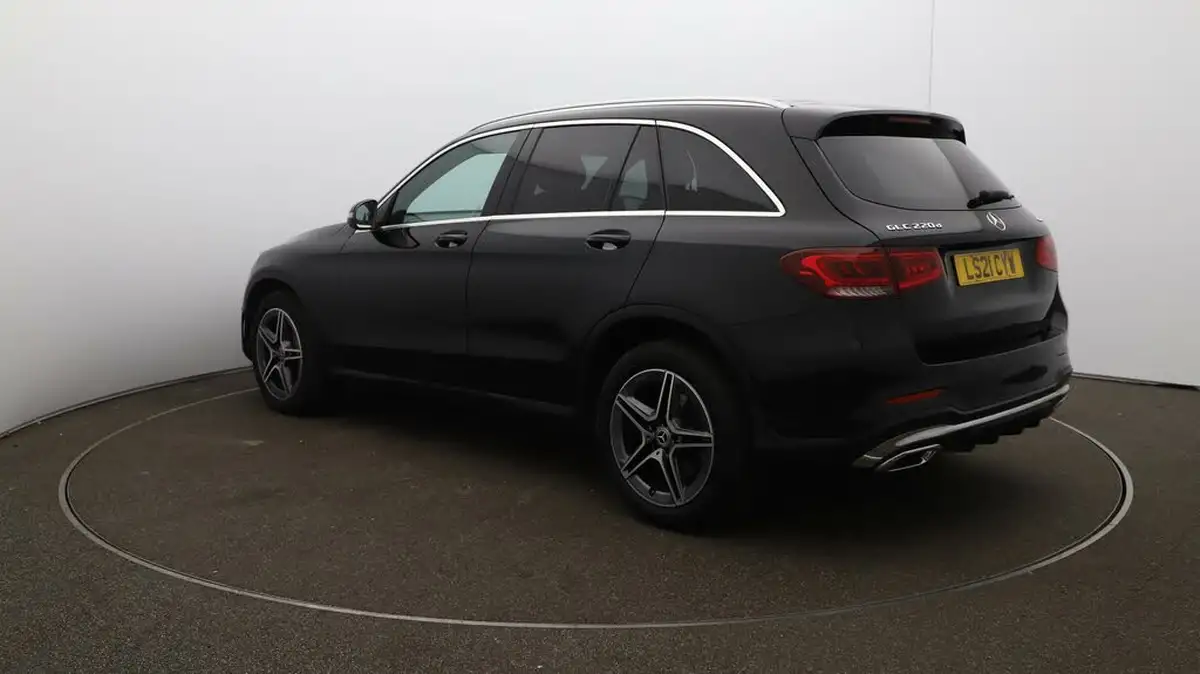 2021-mercedes-benz-glc-class-20d-glc220d-amg-line-station-wagon-5d-1950cc-4matic-plus-big-5