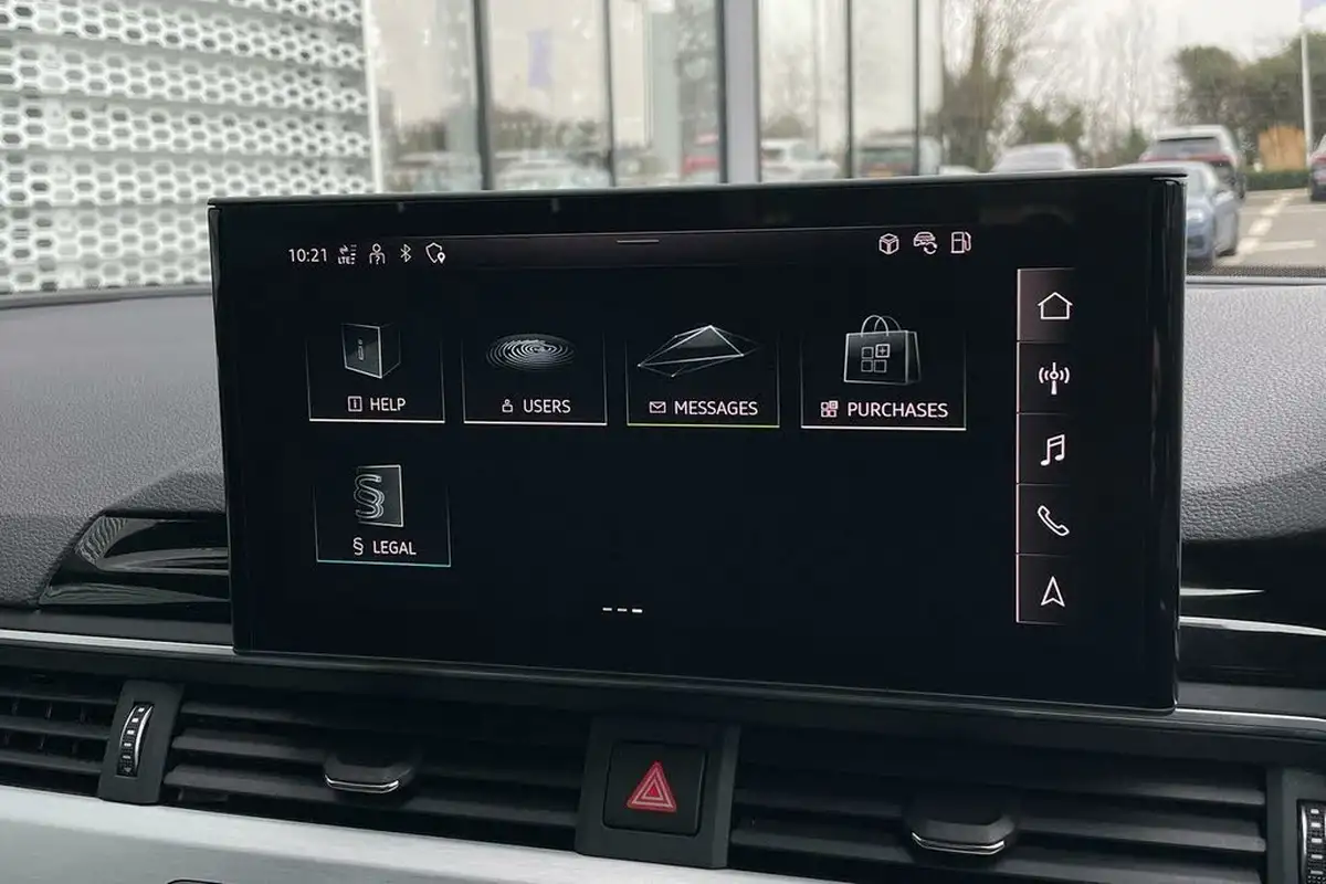 2021-audi-a4-avant-20-35-tdi-s-line-big-43