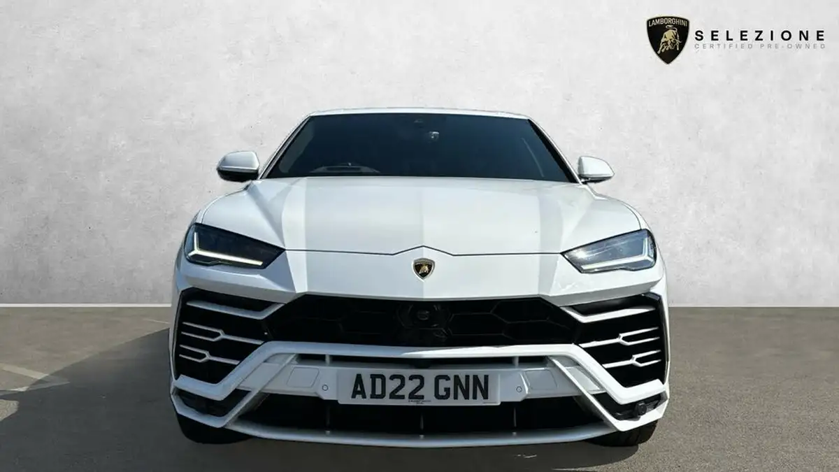 2022-lamborghini-urus-40-no-trim-big-4