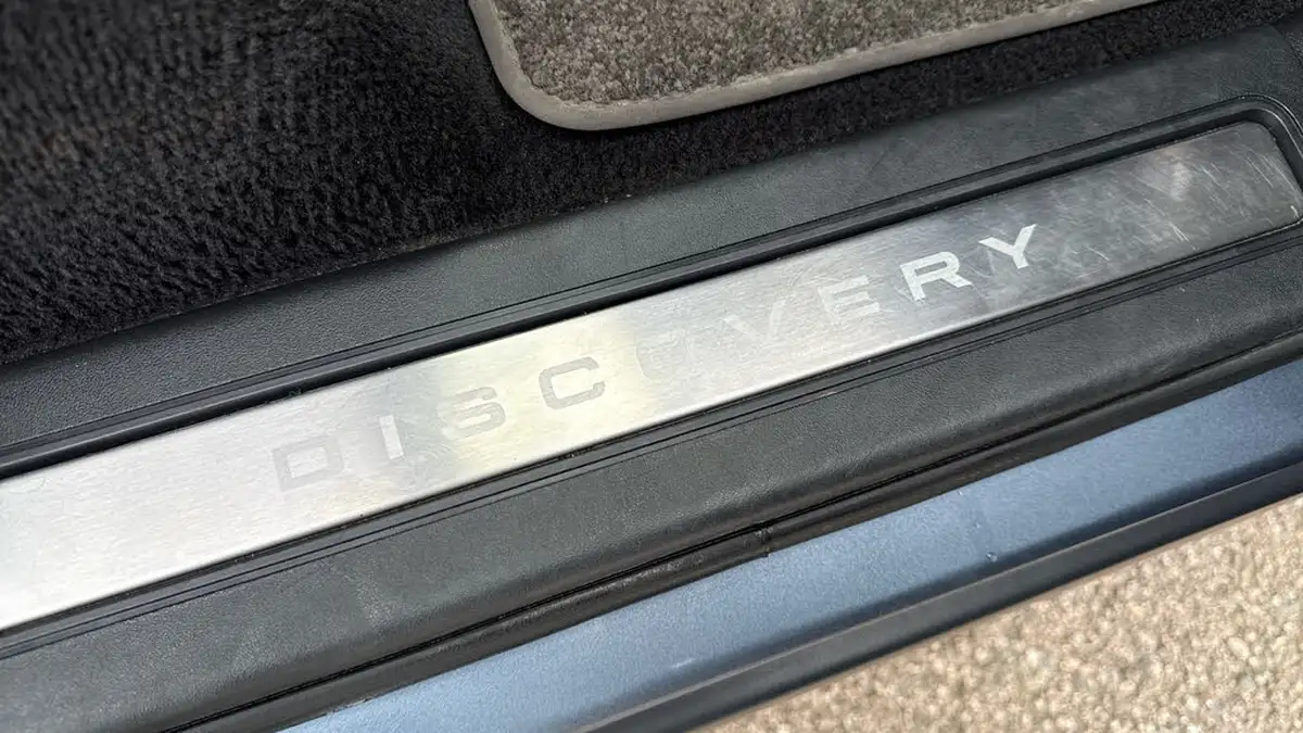 2019-land-rover-discovery-20-sd4-hse-big-22