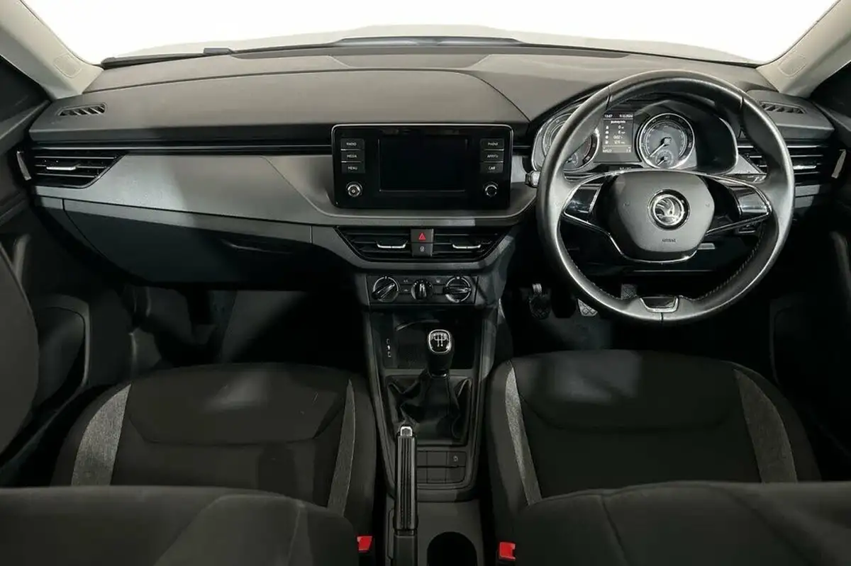 2021-skoda-kamiq-10-tsi-s-big-9
