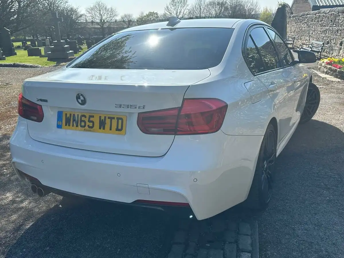 2015-bmw-3-series-big-66