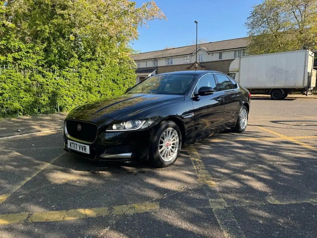 2017-jaguar-xf-20td-prestige-163ps-saloon-4d-1999cc-auto-big-5