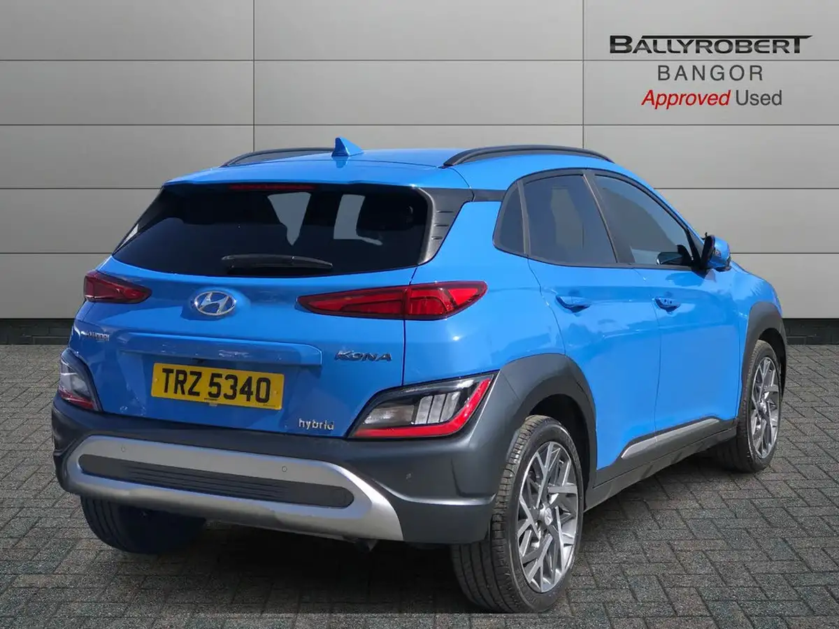 2022-hyundai-kona-16-gdi-premium-big-14