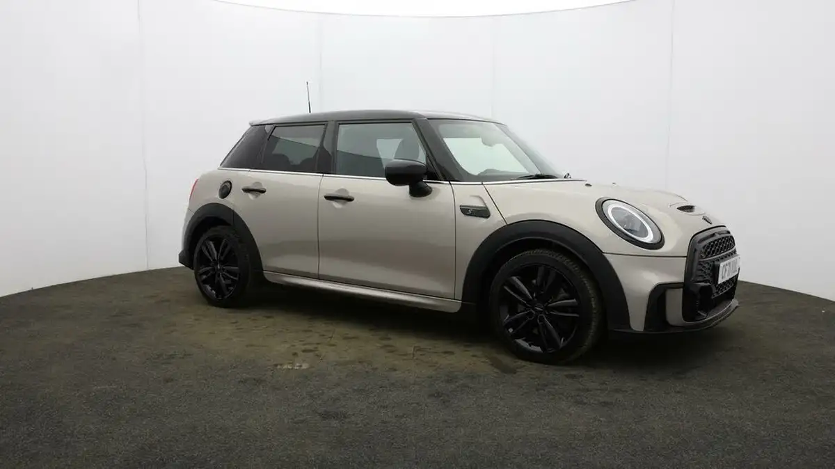 2022-mini-cooper-20-cooper-s-sport-hatchback-5d-auto-big-40