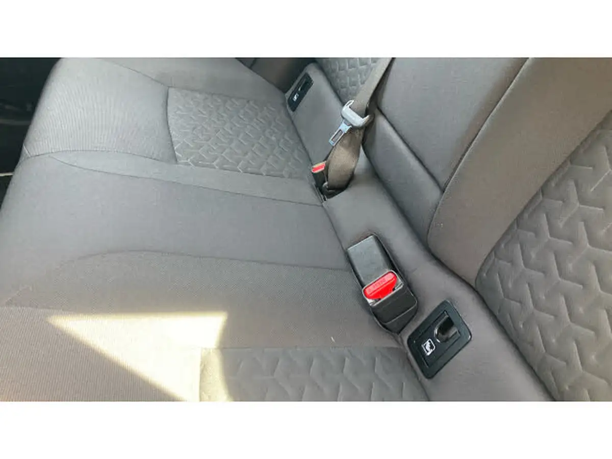 2022-toyota-corolla-18-vvt-i-icon-tech-spare-wheel-touring-sports-5d-big-16