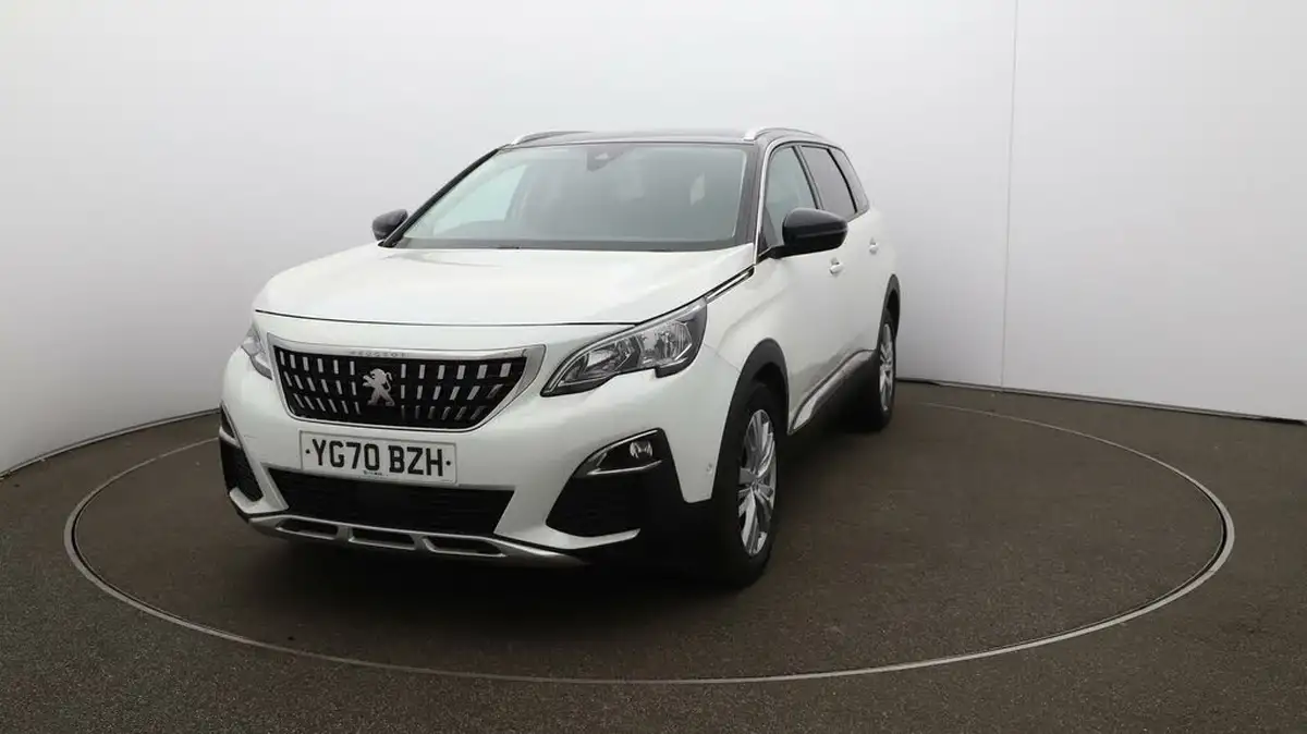 2020-peugeot-5008-suv-12-puretech-allure-big-31