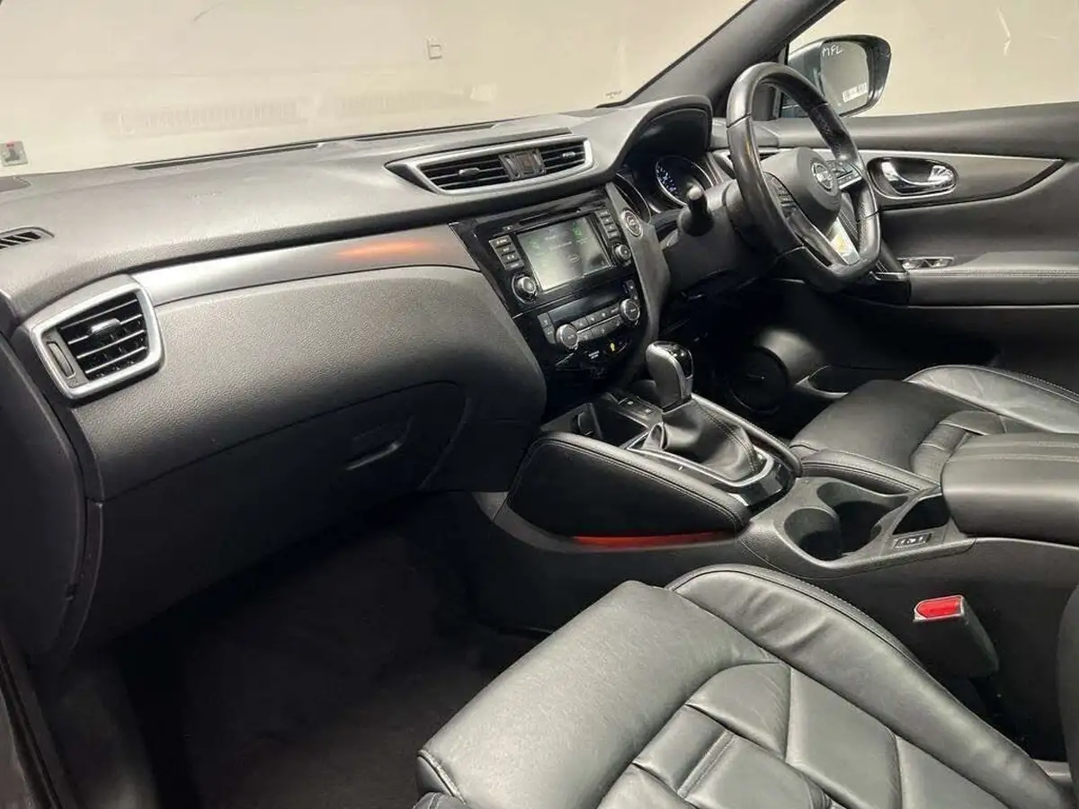2020-nissan-qashqai-13-dig-t-tekna-160ps-19in-alloys-dct-big-15
