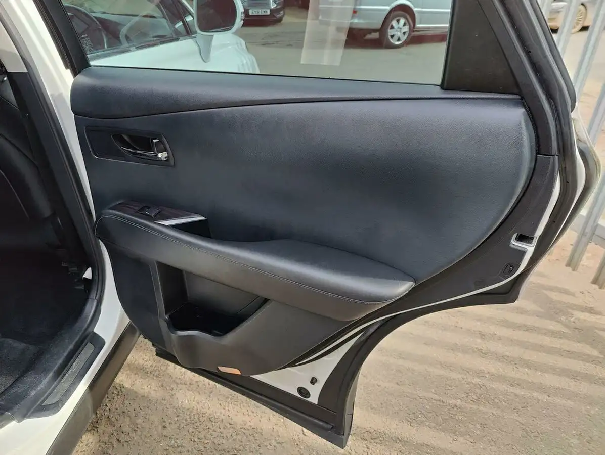 2015-lexus-rx-450h-35-advance-sun-big-28