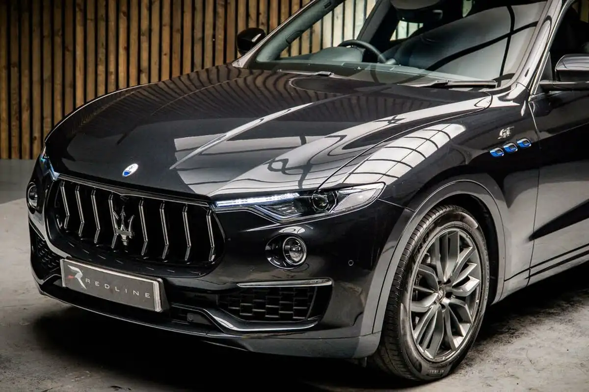 2022-maserati-levante-20-gt-big-14