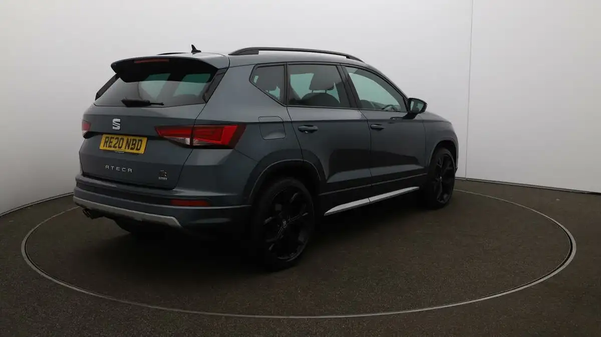 2020-seat-ateca-20-tsi-fr-black-edition-big-48