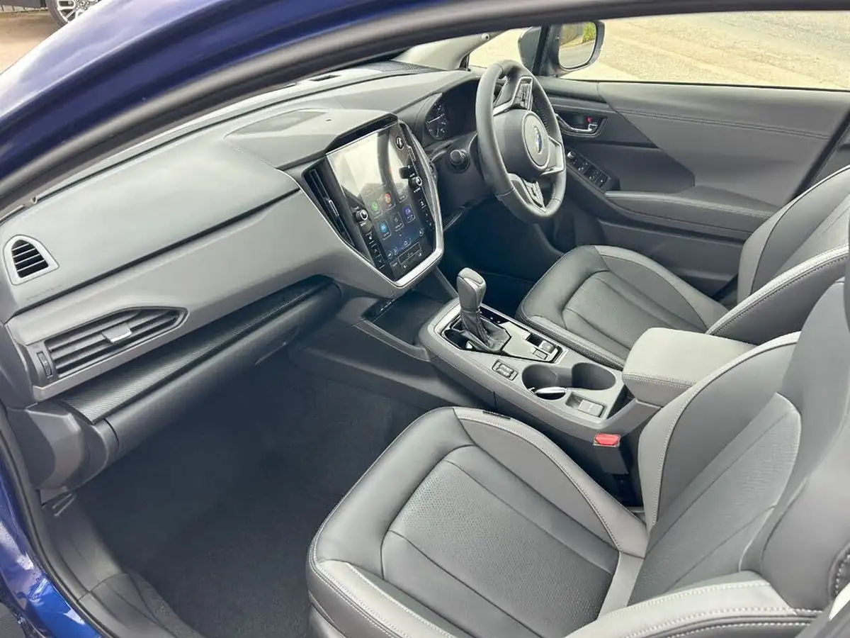 2024-subaru-crosstrek-20i-e-boxer-touring-big-11