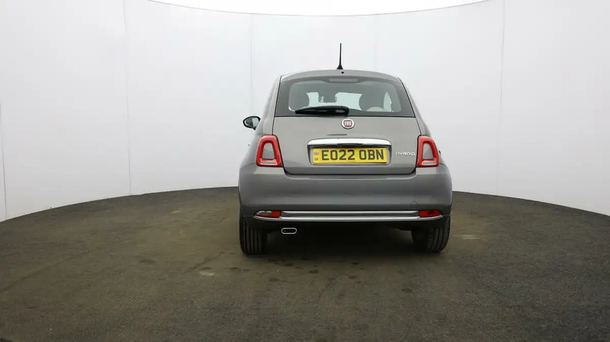 2022-fiat-500-10-dolcevita-big-5