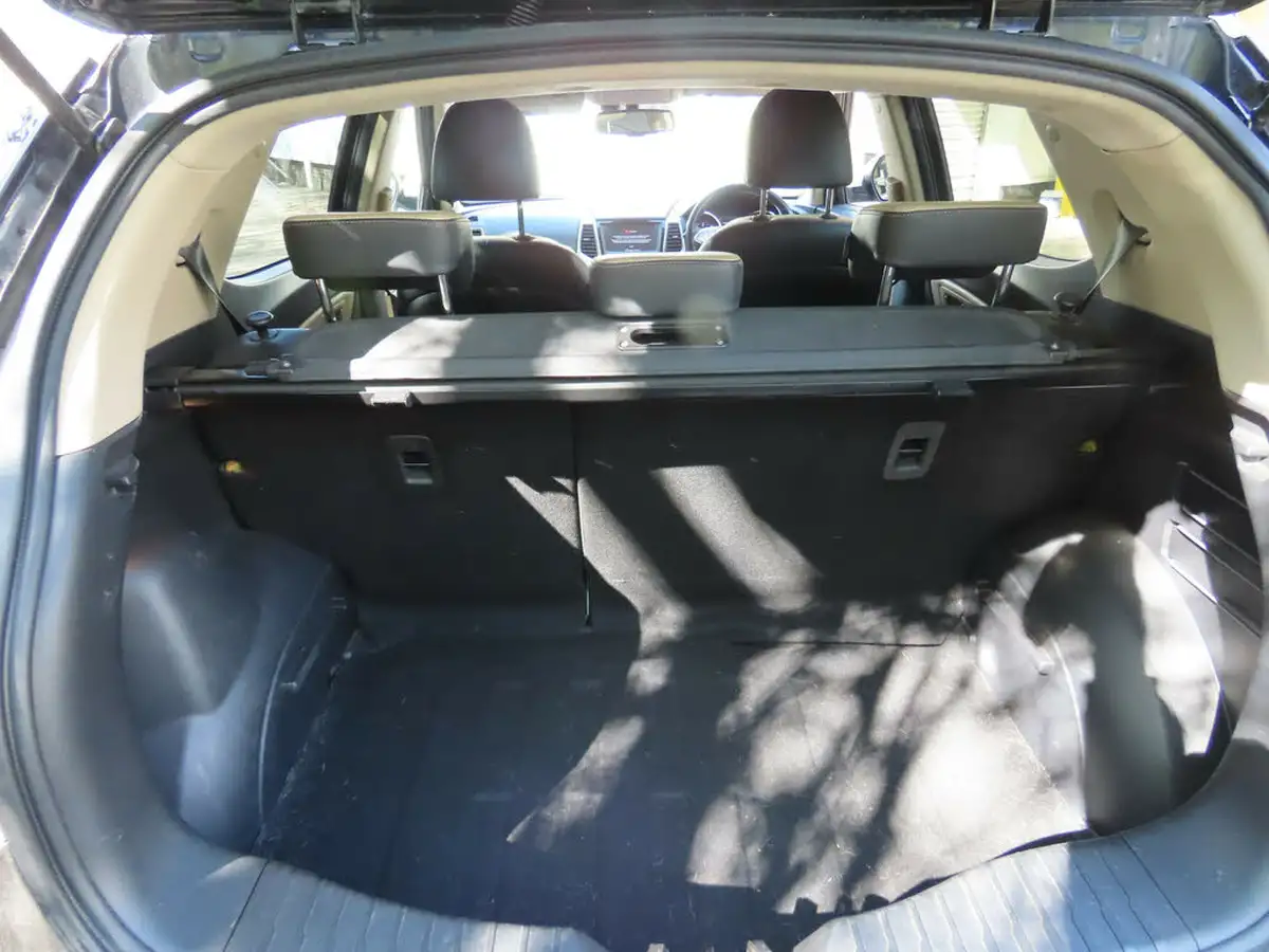 2016-kgm-ssangyong-tivoli-16td-elx-2wd-big-6