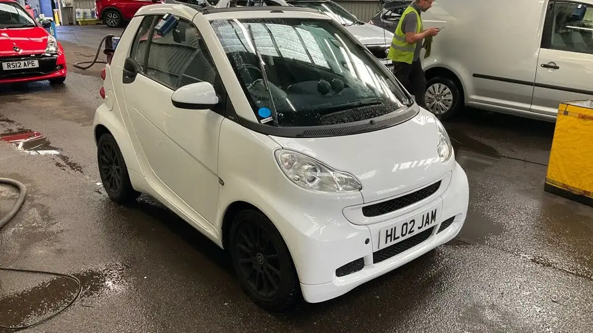 2012-smart-fortwo-10-passion-71bhp-cabriolet-softouch-big-9