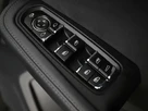 2024-porsche-macan-29-v6-s-small-33