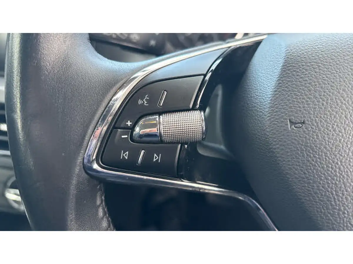 2020-skoda-kamiq-10-tsi-se-116ps-dsg-big-35