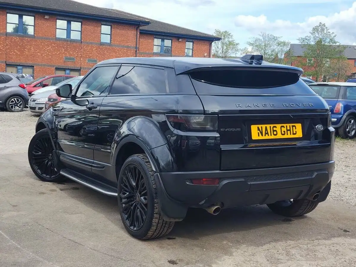 2016-land-rover-range-rover-evoque-20td4-se-tech-ss-coupe-3d-auto-big-7