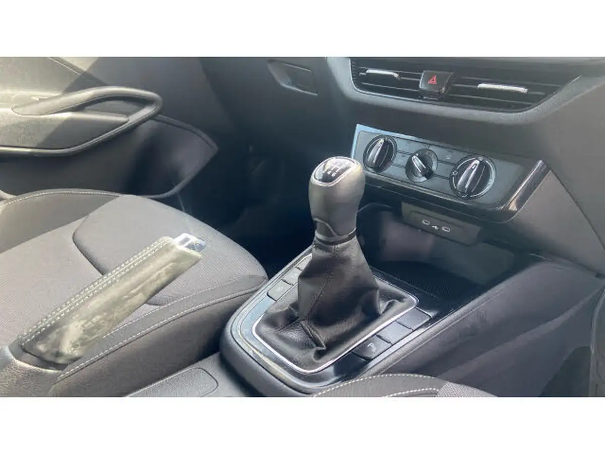 2023-skoda-fabia-10-tsi-colour-edition-110ps-big-12