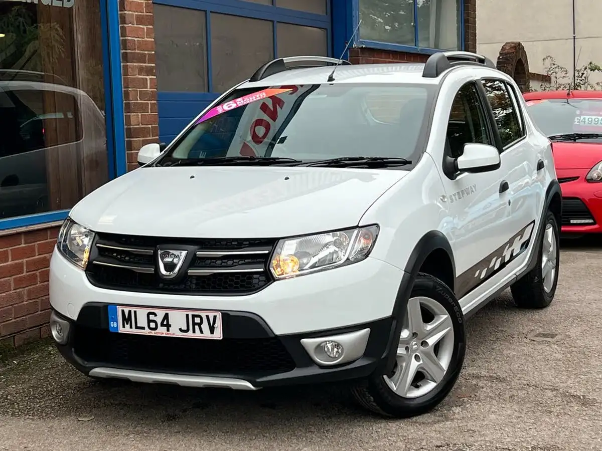 2014-dacia-sandero-stepway-15d-laureate-big-4