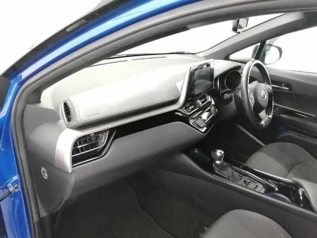 2019-toyota-c-hr-18-vvt-i-dynamic-big-12