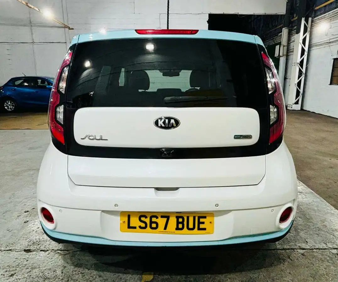 2018-kia-soul-ev-ev-big-4
