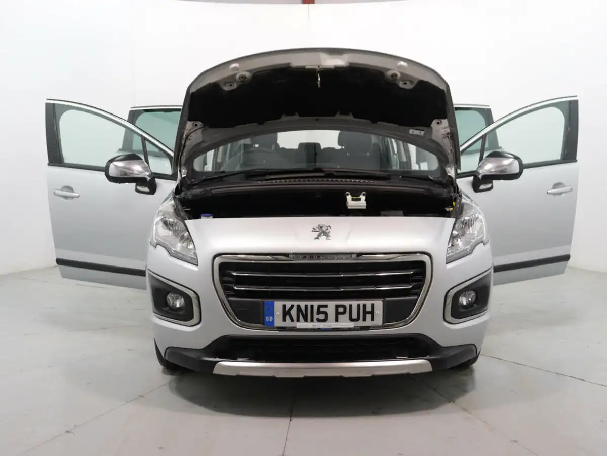 2015-peugeot-3008-crossover-20hdi-allure-150bhp-big-42