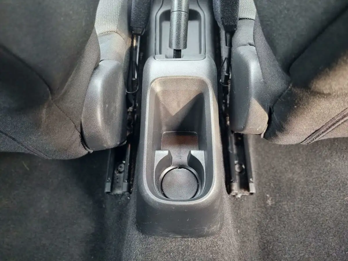 2018-citroen-c3-12-puretech-feel-68ps-big-12