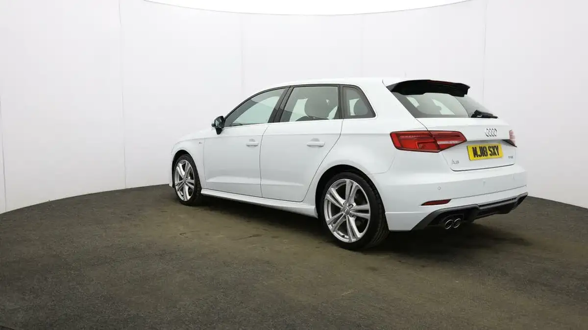 2018-audi-a3-15-tfsi-s-line-sportback-5d-big-46