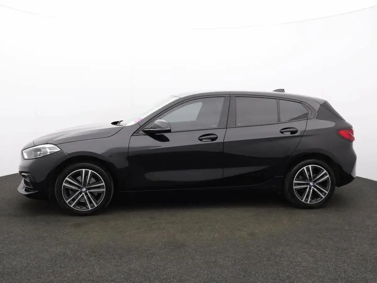 2022-bmw-1-series-15td-116d-sport-dct-big-3