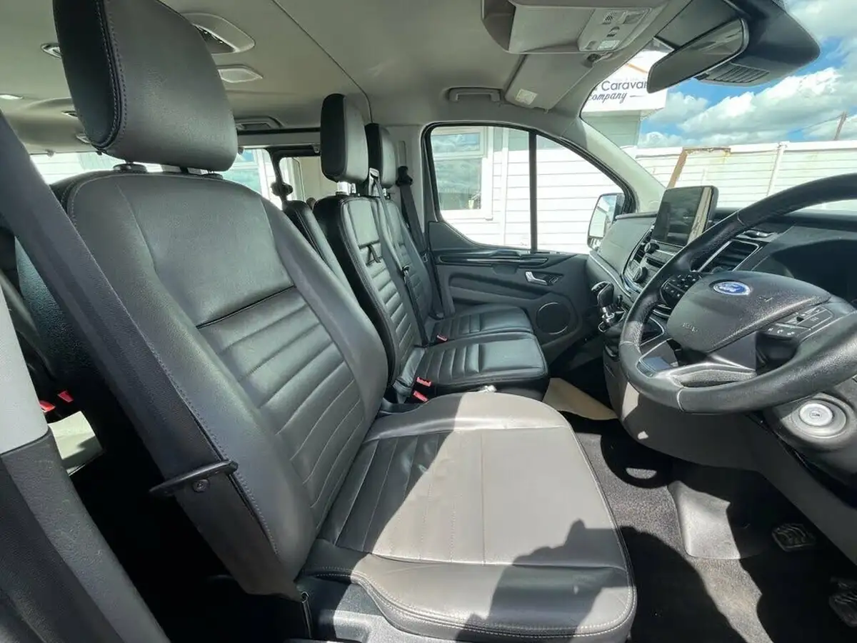 2021-ford-tourneo-custom-20tdci-320-l2-titanium-x-mhev-185pseu6dt-big-18