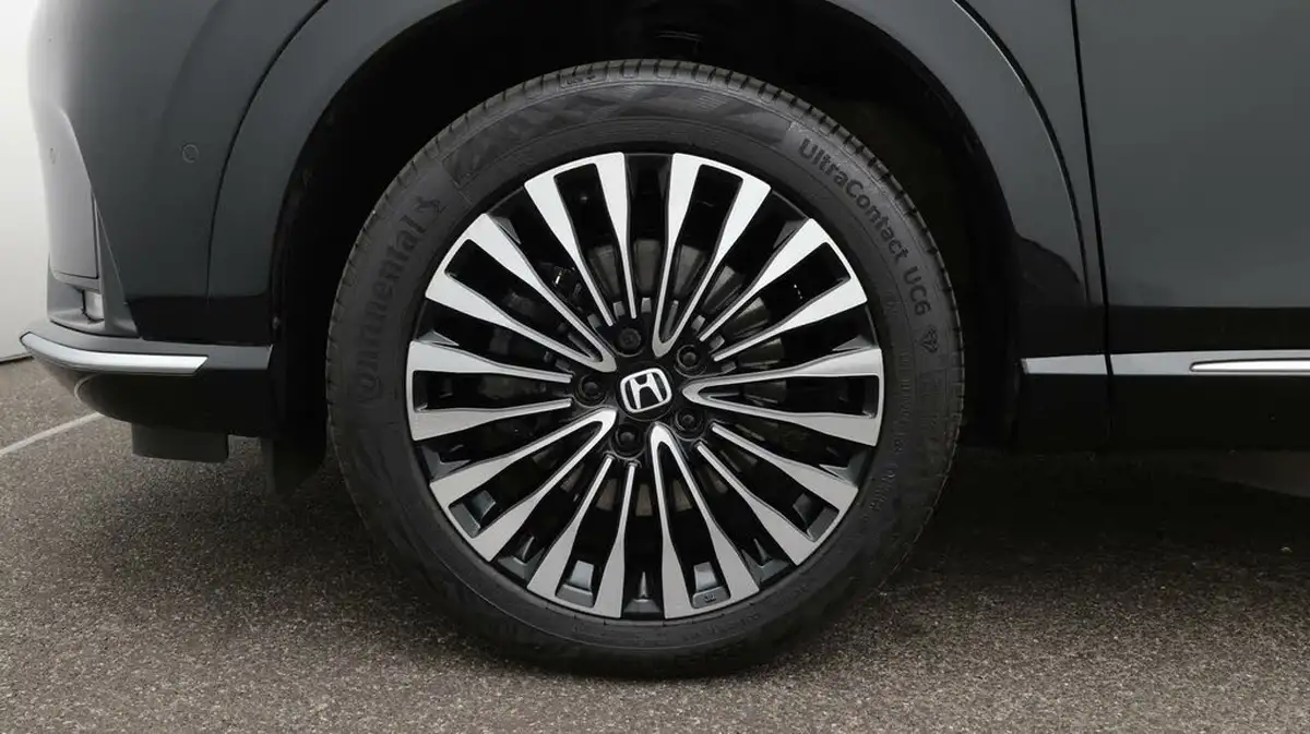 2024-honda-eny1-e-advance-big-18