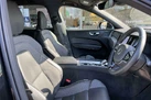2024-volvo-xc60-20-b5-plus-black-edition-small-24