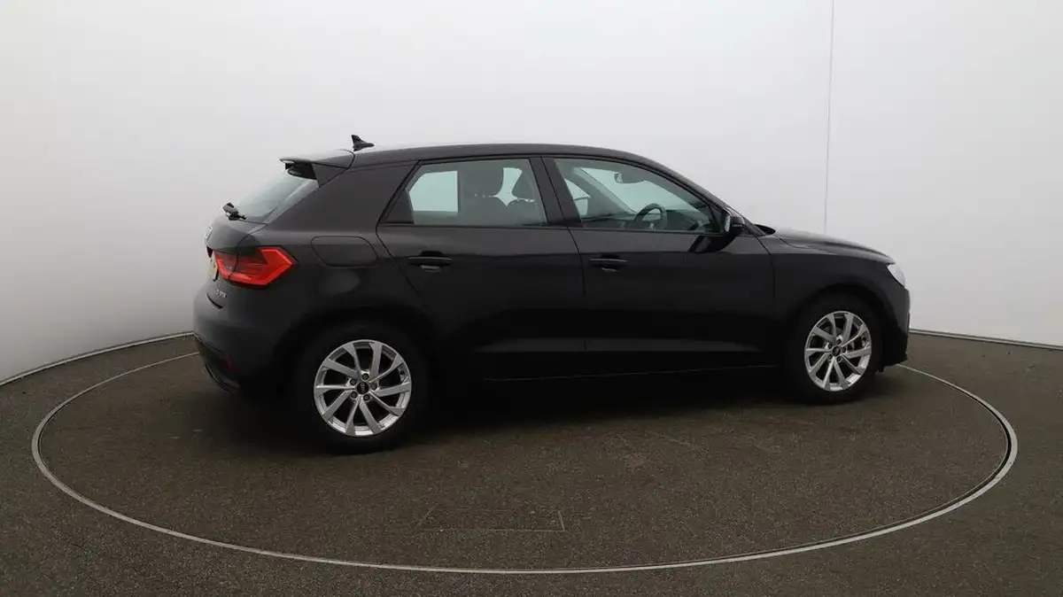 2022-audi-a1-10-25-tfsi-sport-big-42