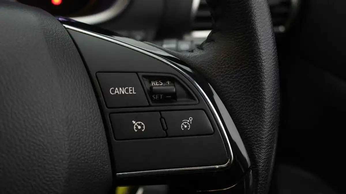 2018-mitsubishi-eclipse-cross-15-2-big-21